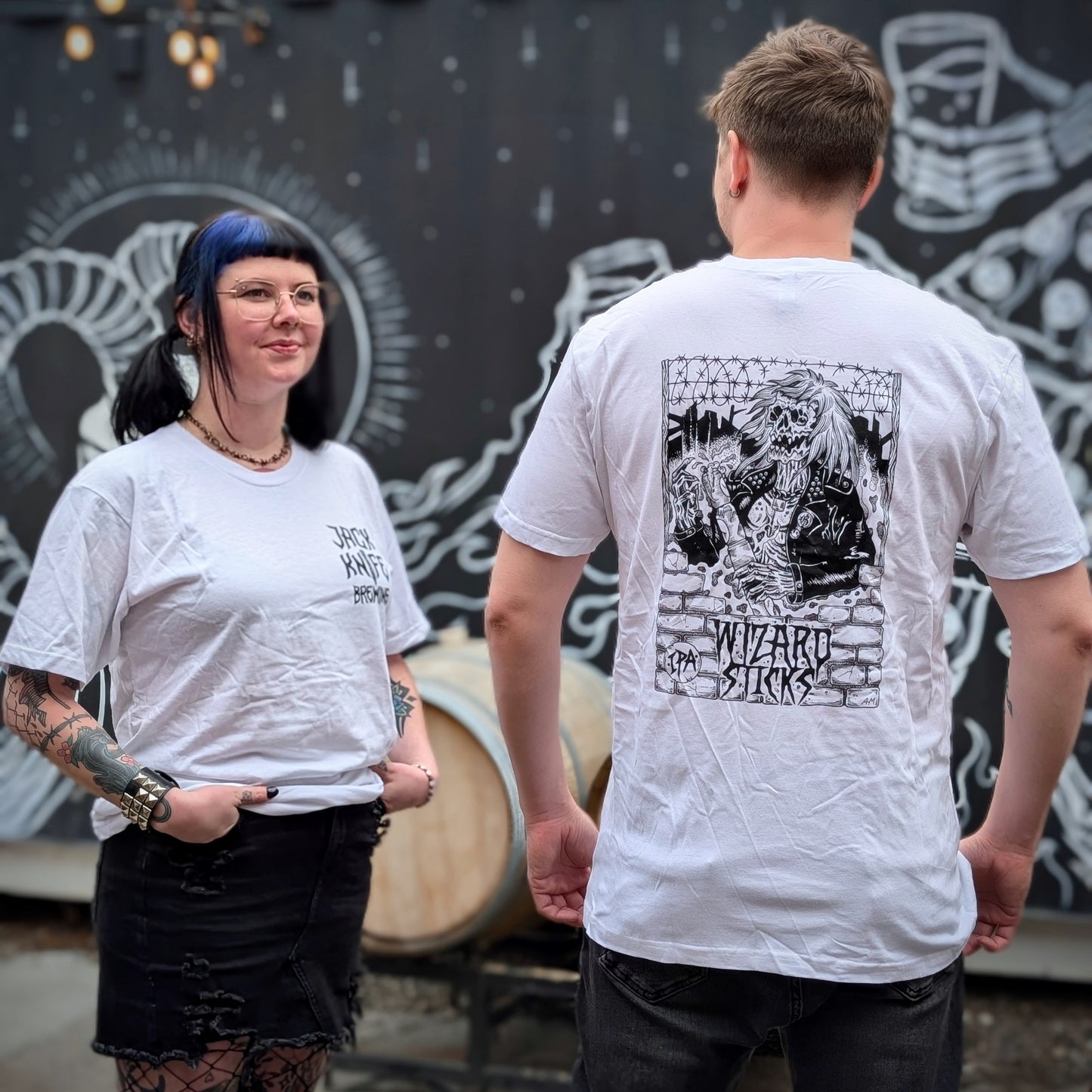 T-Shirt (Wizard Sticks)